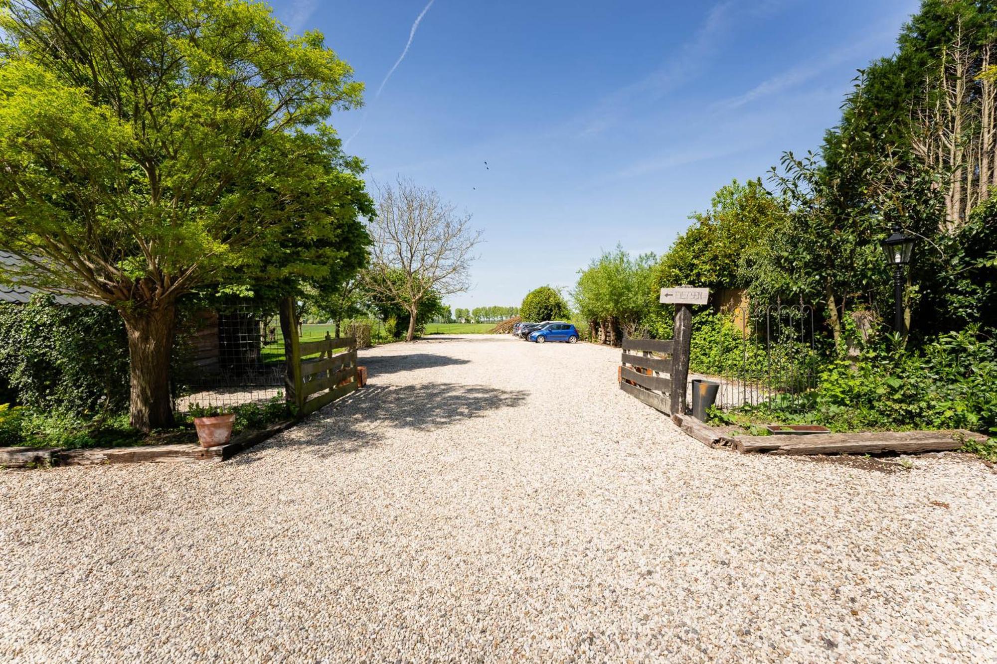 Herberg De Lingehoeve Oosterwijk Luaran gambar
