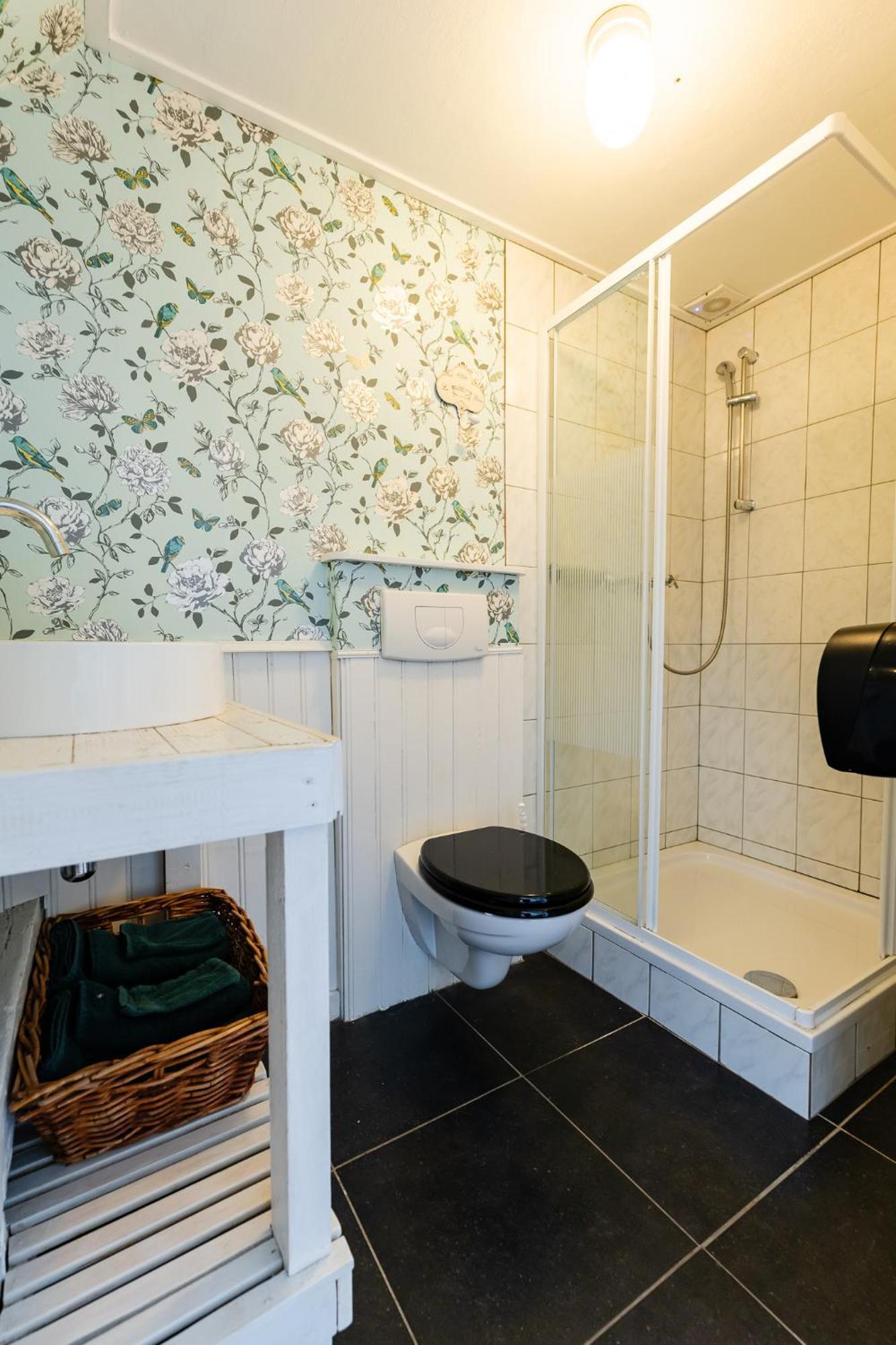 Herberg De Lingehoeve Oosterwijk Luaran gambar